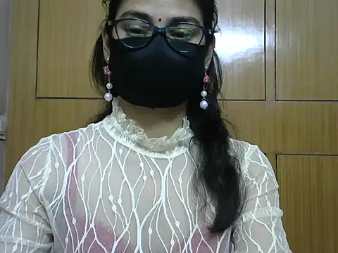Fairy Pie online show from May 8, 6:23 pm