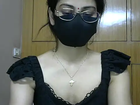 Fairy Pie online show from May 31, 8:20 pm