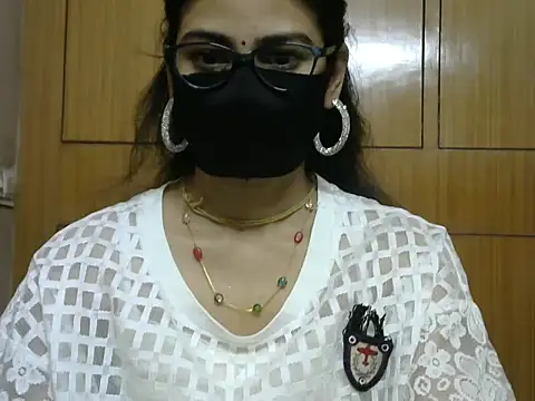 Fairy Pie online show from April 4, 7:42 pm