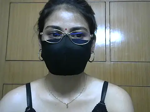 Snapshot of Fairy_Pie chatting on June 30, 7:47 pm Fairy Pie online show from June 30, 7:47 pm