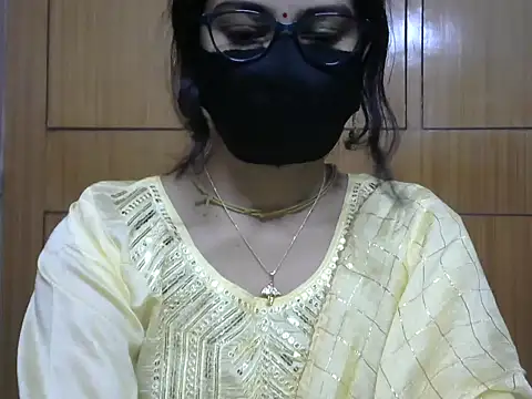 Fairy Pie online show from April 7, 7:15 pm