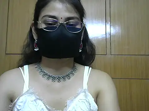 Snapshot of Fairy_Pie chatting on June 25, 6:24 pm Fairy Pie online show from June 25, 6:24 pm