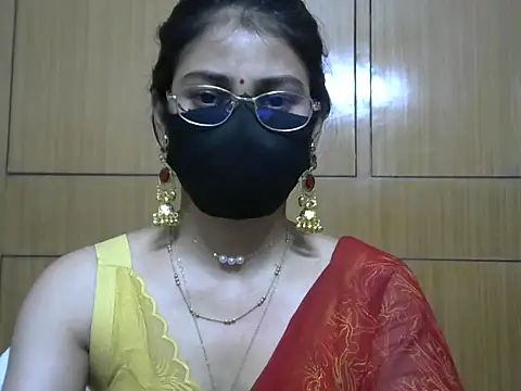 Snapshot of Fairy_Pie chatting on June 24, 6:28 pm Fairy Pie online show from June 24, 6:28 pm