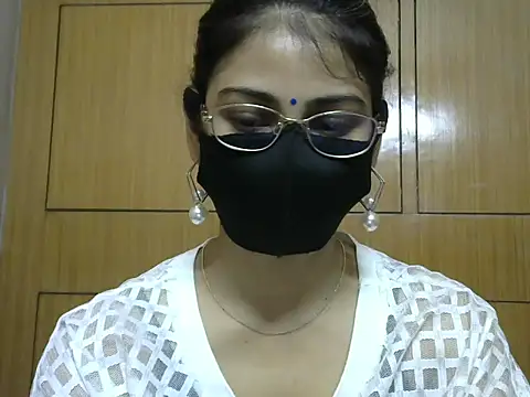 Snapshot of Fairy_Pie chatting on July 1, 7:14 pm Fairy Pie online show from July 1, 7:14 pm