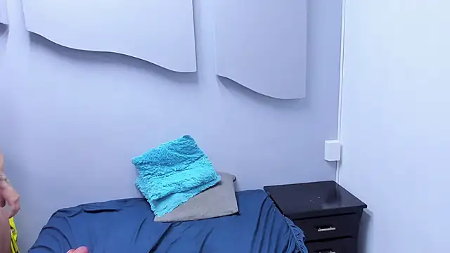 MiaCelestt online show from April 21, 1:42 am