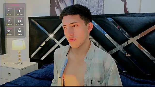 Un Sluttyy online show from April 4, 11:39 am