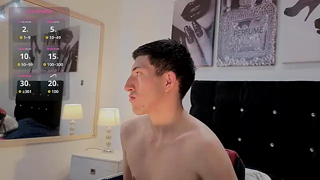 Un Sluttyy online show from March 14, 11:27 am