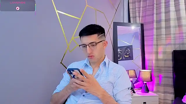 Un Sluttyy online show from November 11, 11:49 am