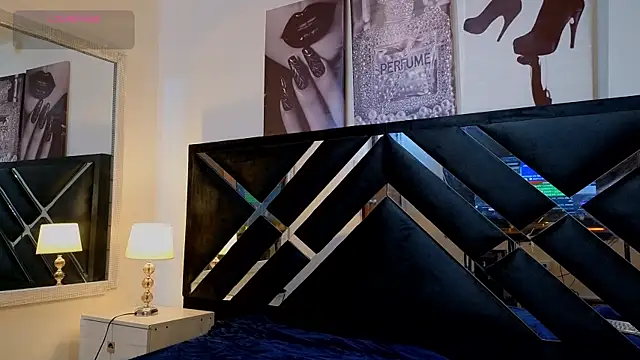 Un Sluttyy online show from April 10, 11:17 am