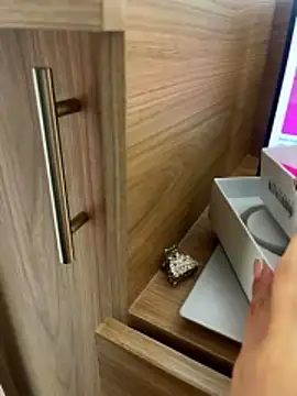 Sara  Secret online show from January 8, 6:58 pm