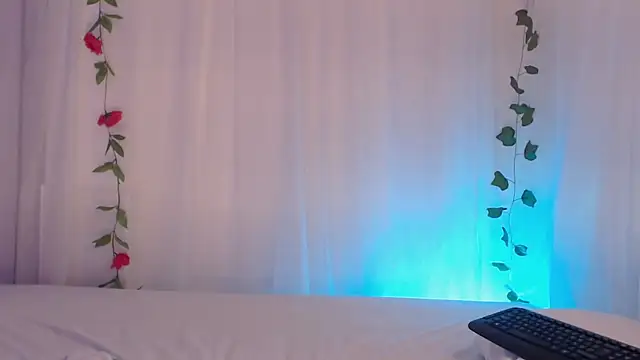 Snapshot of Belladonna_lips chatting on June 11, 3:36 am Belladonna lips online show from June 11, 3:36 am