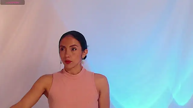 Snapshot of Belladonna_lips chatting on February 19, 11:01 pm Belladonna lips online show from February 19, 11:01 pm