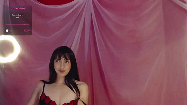 Belladonna lips online show from January 9, 4:30 am