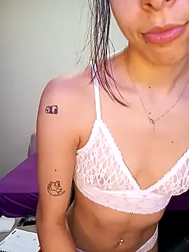 GabySMiller online show from March 15, 10:39 pm