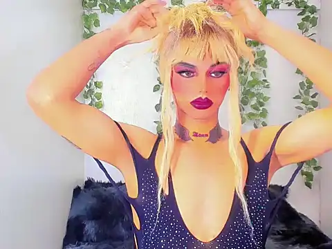 Snapshot of Sofia-hot_ chatting on November 12, 9:40 pm Sofia-hot online show from November 12, 9:40 pm