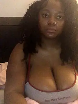 Fxncymuse online show from January 18, 3:04 pm