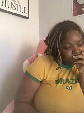 Fxncymuse online show from February 25, 7:03 pm