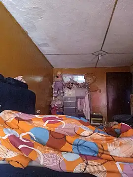 themorenofit08 online show from February 14, 2:50 pm