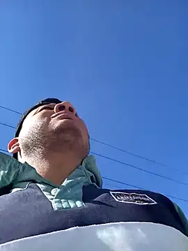 themorenofit08 online show from February 17, 7:55 pm