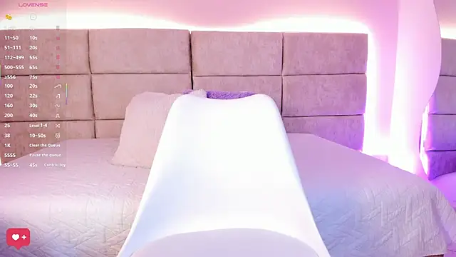 nia20  online show from March 19, 12:05 pm