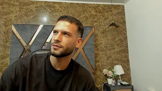 Jacob Benelli online show from February 27, 11:37 pm