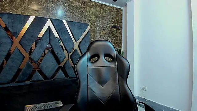 Jacob Benelli online show from February 2, 11:26 pm