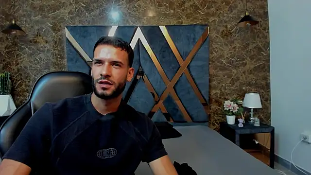 Jacob Benelli online show from March 25, 11:25 pm