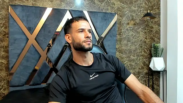 Jacob Benelli online show from February 21, 11:18 pm