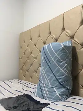 Snapshot of Jackboy_000 chatting on November 8, 4:10 pm Jackboy 000 online show from November 8, 4:10 pm