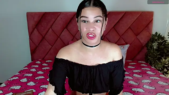 celyne2006 online show from November 10, 7:52 pm