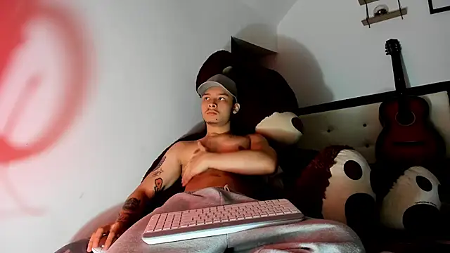 Zeus Jeff online show from December 3, 8:08 pm