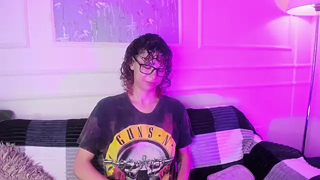 AliceMadnes online show from March 19, 1:22 pm