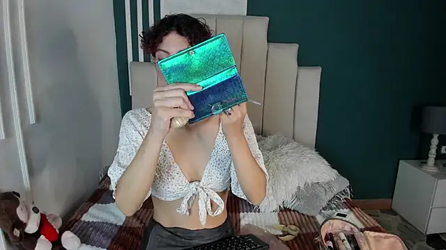 AliceMadnes online show from November 26, 3:17 am