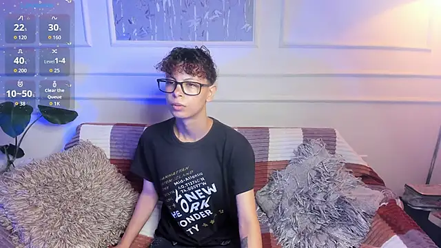 AliceMadnes online show from March 17, 12:52 pm