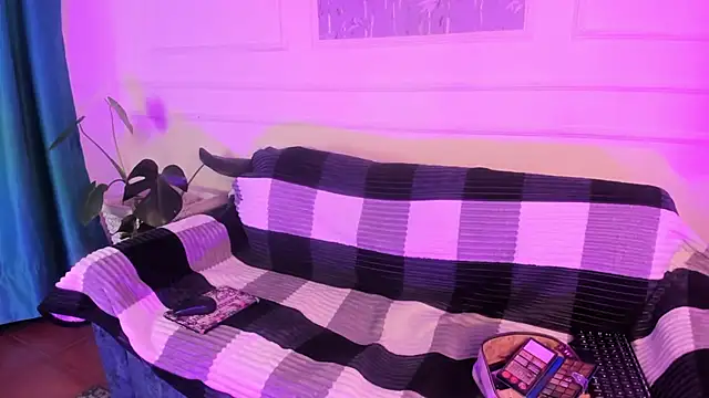 AliceMadnes online show from February 5, 2:46 pm