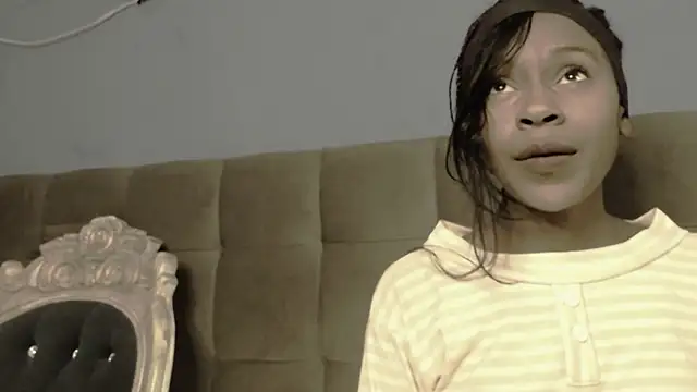 Aliis Love online show from December 2, 12:55 am