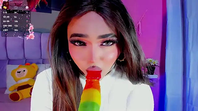 Lovely-Hinata online show from July 11, 4:02 am