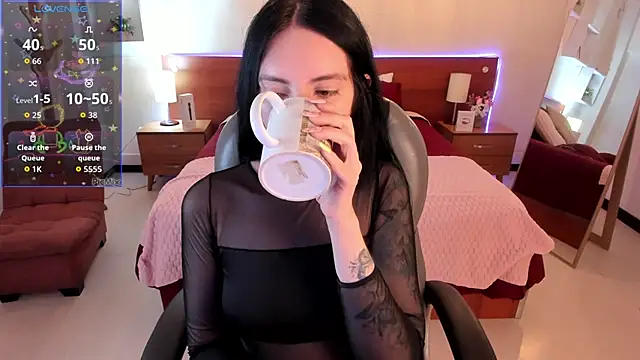 Neo sarah  online show from April 24, 3:30 am