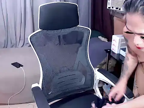 AvianaGoddess online show from November 25, 6:47 am