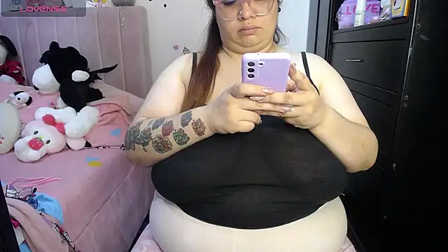 kattybbwbigboobs  online show from March 16, 9:17 pm