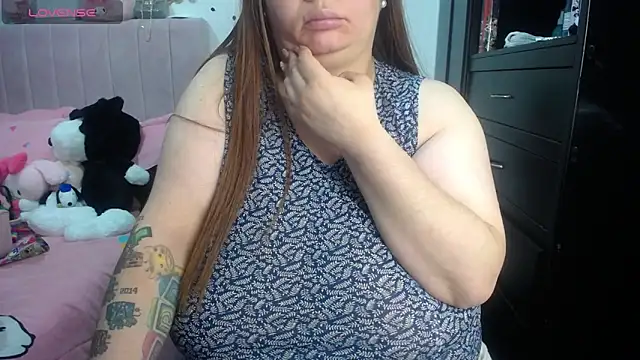 kattybbwbigboobs  online show from April 22, 11:33 pm