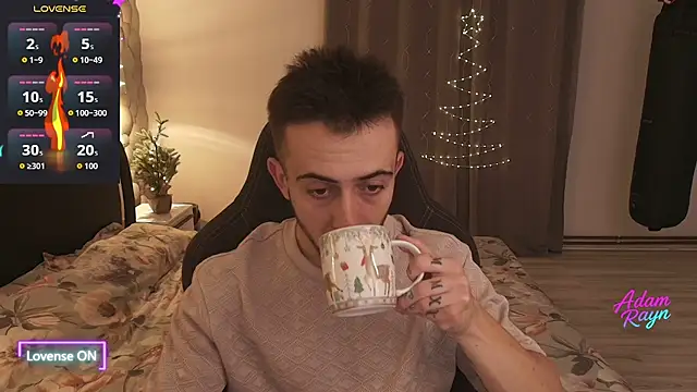 adamrayn online show from December 19, 8:00 pm