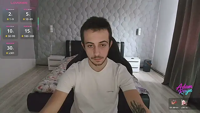 adamrayn online show from December 5, 10:58 am