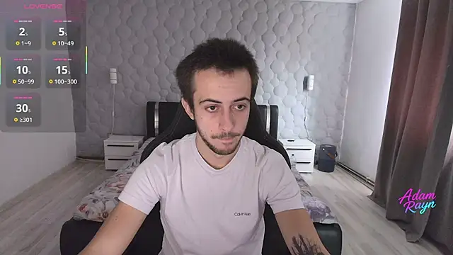 adamrayn online show from December 4, 8:13 am