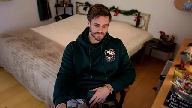 skatejocke online show from December 18, 6:01 pm