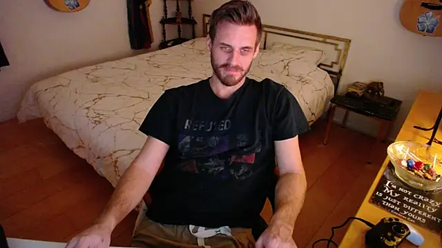 skatejocke online show from November 30, 1:34 pm