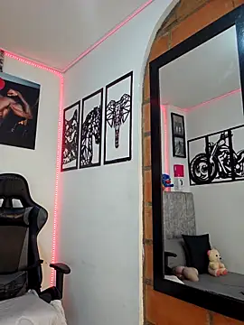 MIKE KILIANjs online show from February 27, 2:39 pm