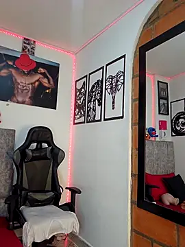 MIKE KILIANjs online show from February 14, 2:50 pm