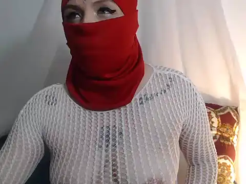 Lailahadi online show from November 18, 9:51 pm