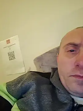 Snapshot of TirelessLot3 chatting on March 3, 5:53 pm TirelessLot3 online show from March 3, 5:53 pm